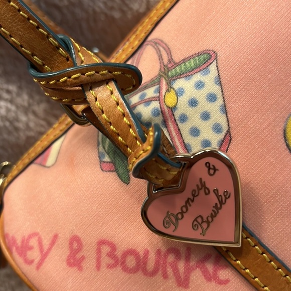 DOONEY & BOURKE Beach Day Bag - Picture 3 of 15